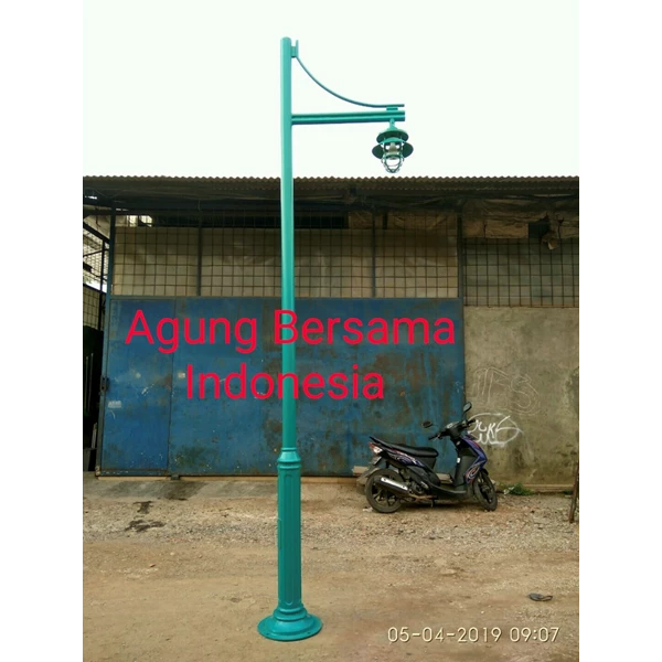Tangerang Antique PJU Street Light Pole