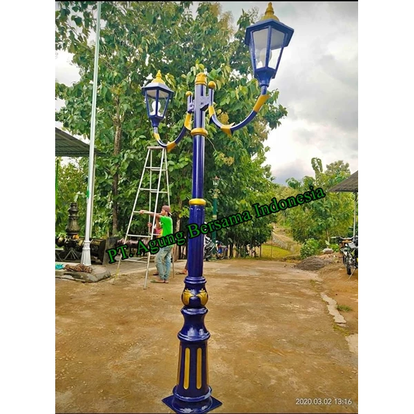 3 Meter Street Park Light Pole