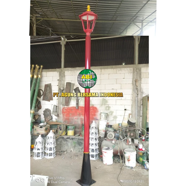 Unique Antique Garden Light Pole