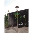 Price of Antique Garden Light Poles2 2