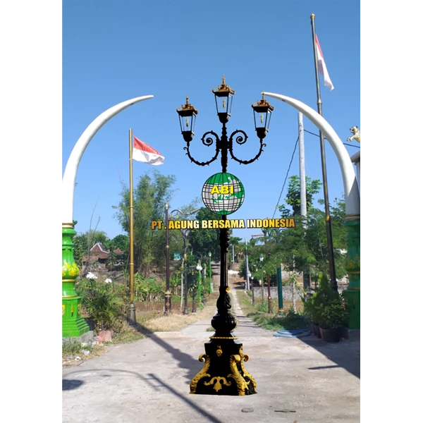 Palembang Garden Light Pole