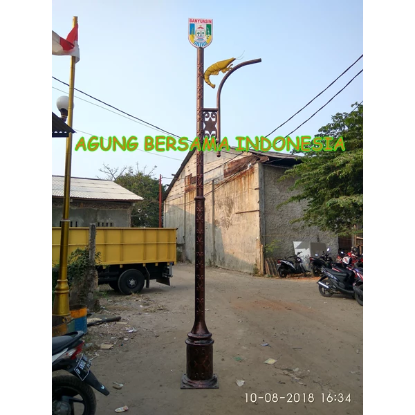 Lampu Taman Unik All in one Palembang 