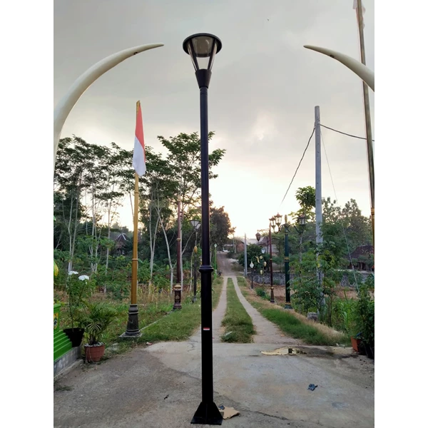 Tiang Lampu Taman Minimalis Manado