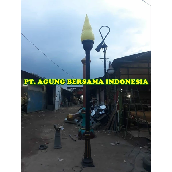 Tangerang City Heroes Cemetery Light Pole