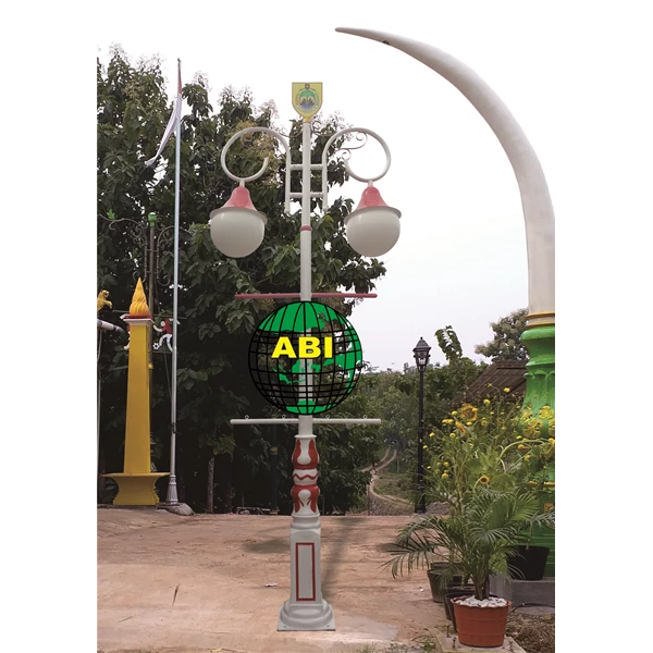 Price Street Light Pole Accessories 4 Meters