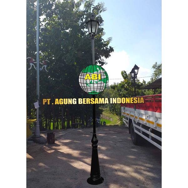Decorative Light Pole Jalan Pju Telaga Madirda Karang Anyar