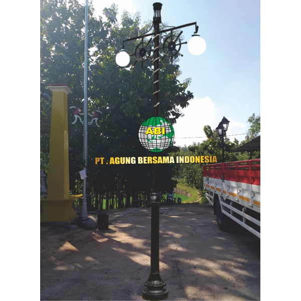 Cheap Tourism Park Light Pole Package